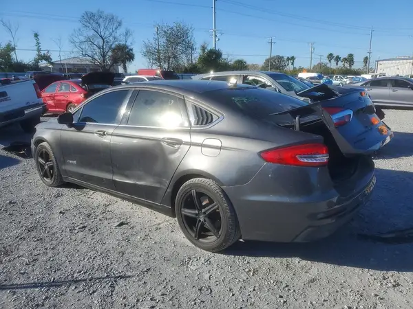 3FA6P0LU2KR208748 2019 FORD FUSION - Image 2