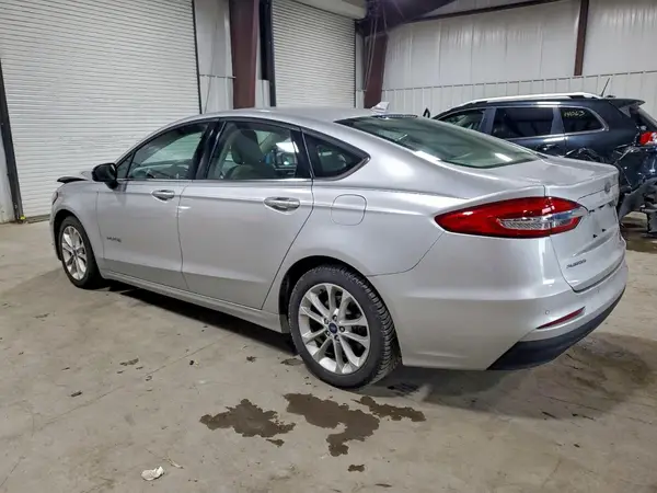 3FA6P0LU2KR214579 2019 FORD FUSION - Image 2