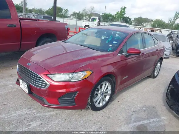 3FA6P0LU2KR221970 2019 FORD FUSION - Image 2