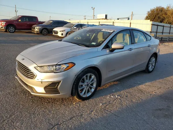 3FA6P0LU2KR225016 2019 FORD FUSION - Image 1