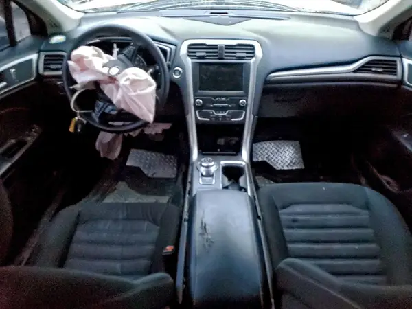 3FA6P0LU2KR226084 2019 FORD FUSION - Image 8
