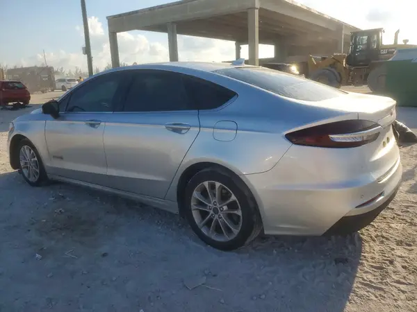 3FA6P0LU2KR241801 2019 FORD FUSION - Image 2