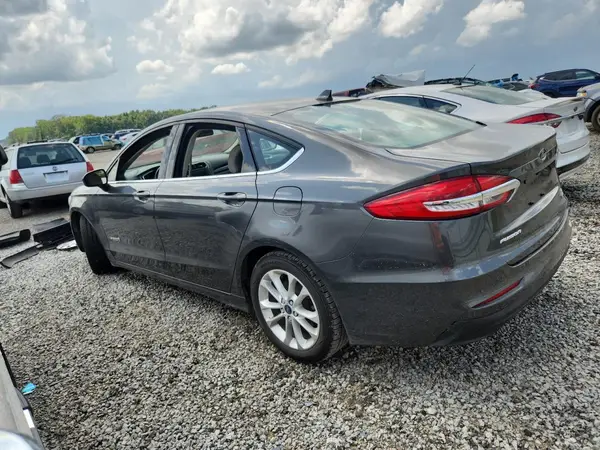 3FA6P0LU2KR254628 2019 FORD FUSION - Image 2