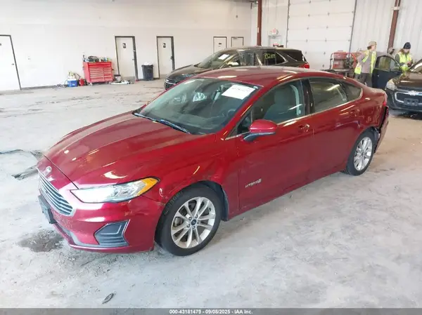 3FA6P0LU2KR257416 2019 FORD FUSION - Image 2