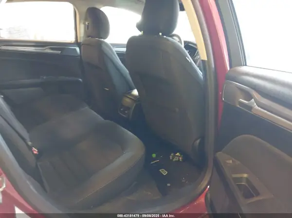 3FA6P0LU2KR257416 2019 FORD FUSION - Image 8