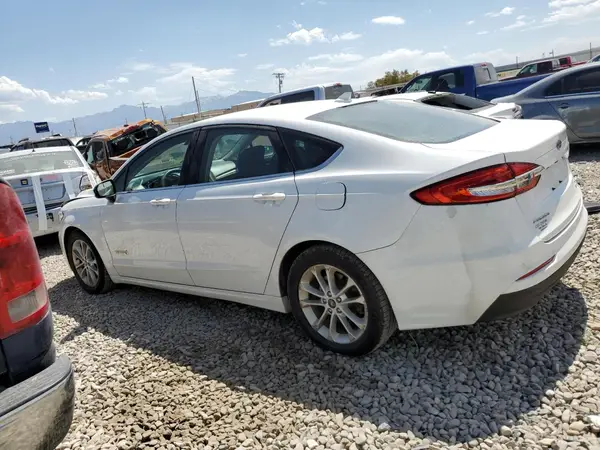 3FA6P0LU2KR261711 2019 FORD FUSION - Image 2
