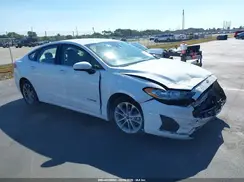 3FA6P0LU2KR262924 2019 FORD FUSION