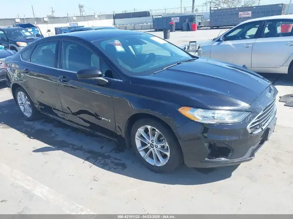 3FA6P0LU2KR265404 2019 FORD FUSION - Image 1