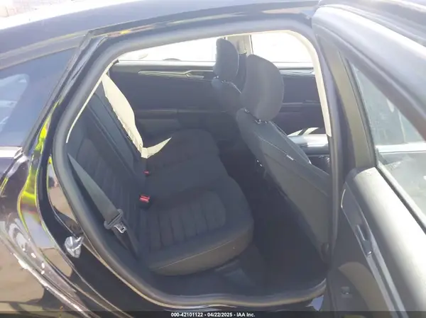 3FA6P0LU2KR265404 2019 FORD FUSION - Image 8