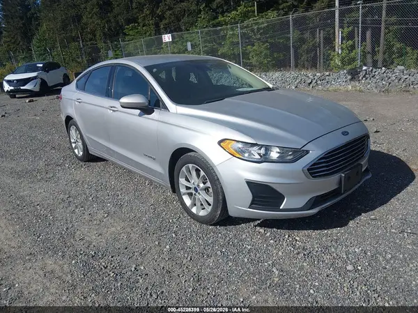 3FA6P0LU2KR274717 2019 FORD FUSION - Image 1