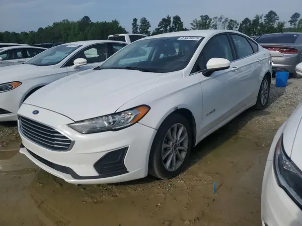 3FA6P0LU2KR285121 2019 FORD FUSION - Image 1