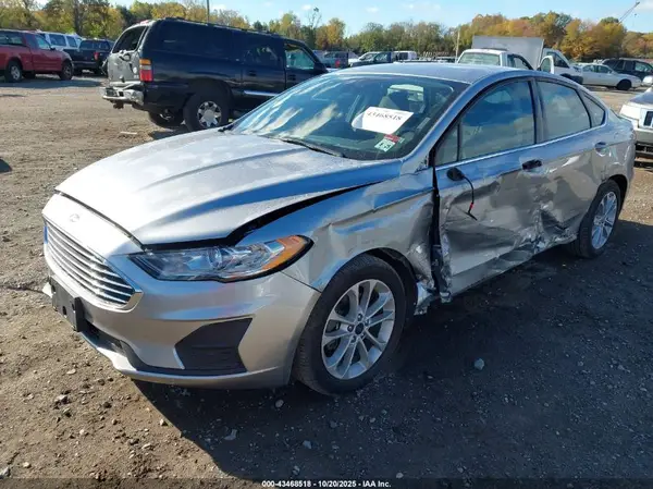 3FA6P0LU2LR102351 2020 FORD FUSION - Image 2