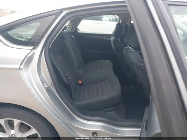 3FA6P0LU2LR154692 2020 FORD FUSION - Image 8
