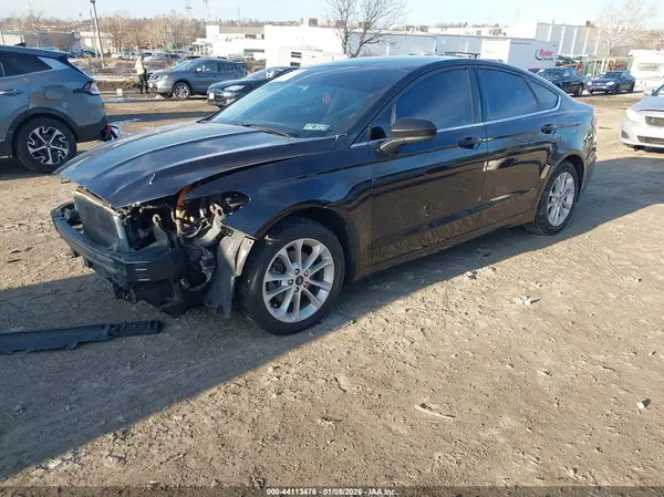 3FA6P0LU2LR178460 2020 FORD FUSION - Image 2