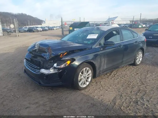 3FA6P0LU2LR225812 2020 FORD FUSION - Image 2