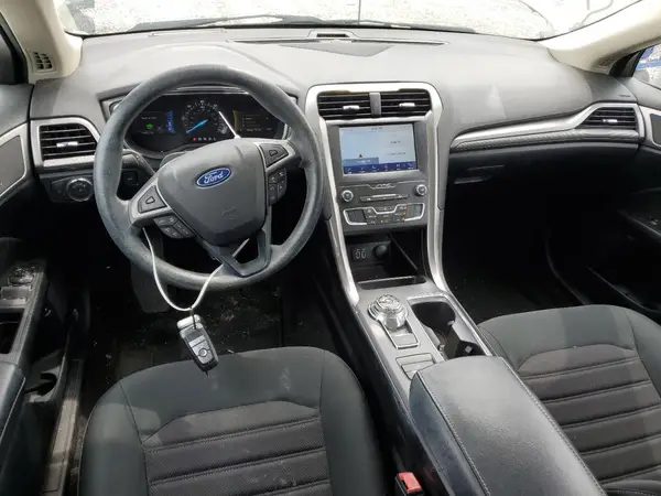 3FA6P0LU2LR264643 2020 FORD FUSION - Image 8