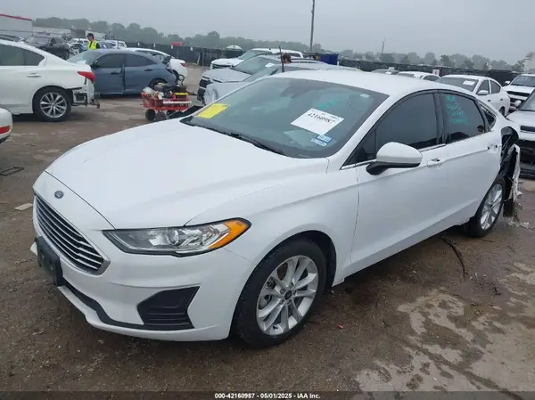 3FA6P0LU2LR266943 2020 FORD FUSION - Image 2