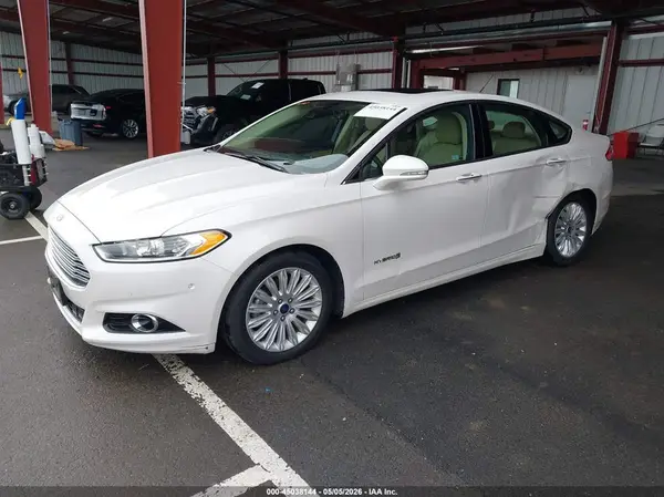 3FA6P0LU3GR123411 2016 FORD FUSION - Image 2