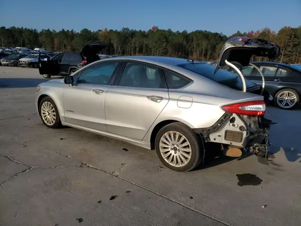3FA6P0LU3GR198867 2016 FORD FUSION - Image 2