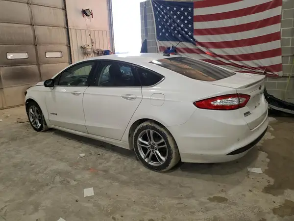 3FA6P0LU3GR266133 2016 FORD FUSION - Image 2