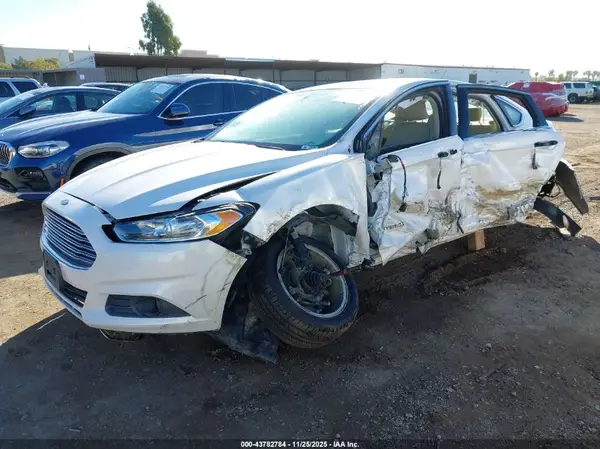 3FA6P0LU3GR316349 2016 FORD FUSION - Image 2