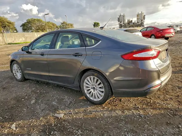 3FA6P0LU3GR330705 2016 FORD FUSION - Image 2