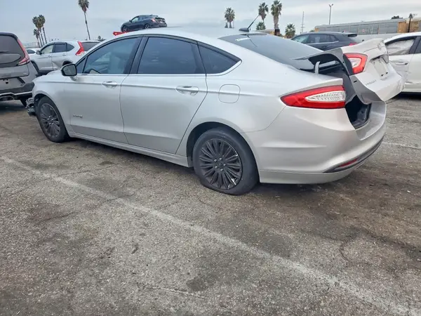 3FA6P0LU3GR344944 2016 FORD FUSION - Image 2