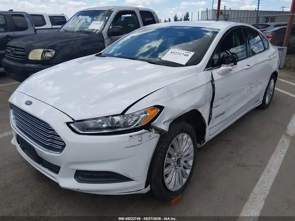 3FA6P0LU3GR357984 2016 FORD FUSION - Image 2