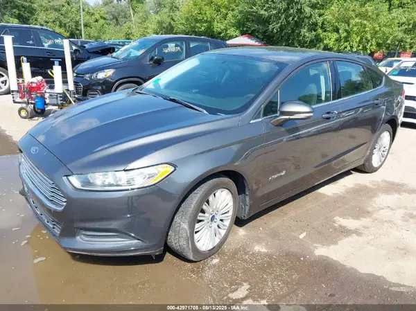 3FA6P0LU3GR397899 2016 FORD FUSION - Image 2