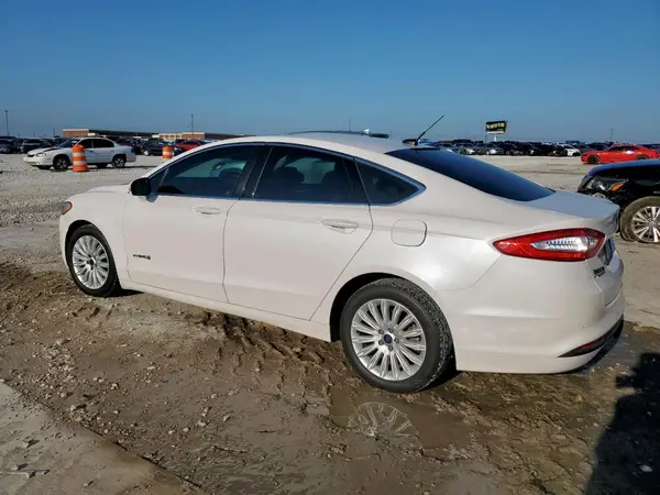 3FA6P0LU3GR404317 2016 FORD FUSION - Image 2