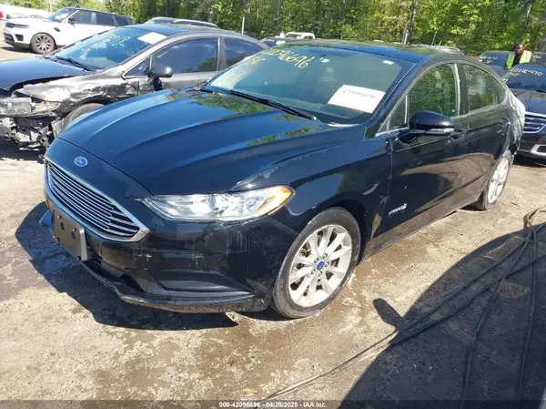 3FA6P0LU3HR108263 2017 FORD FUSION - Image 2