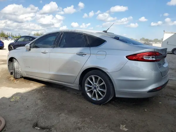 3FA6P0LU3HR141571 2017 FORD FUSION - Image 2