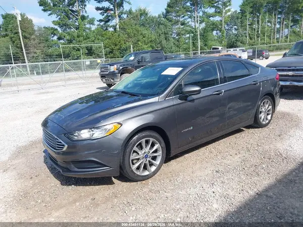 3FA6P0LU3HR148388 2017 FORD FUSION - Image 2