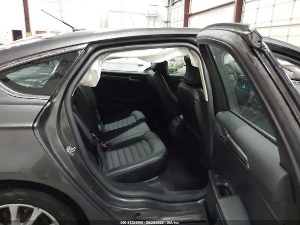 3FA6P0LU3HR195324 2017 FORD FUSION - Image 8