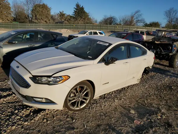 3FA6P0LU3HR223753 2017 FORD FUSION - Image 1