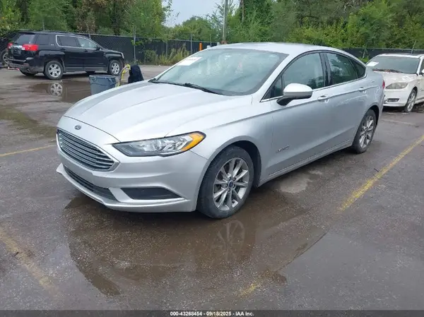 3FA6P0LU3HR234154 2017 FORD FUSION - Image 2