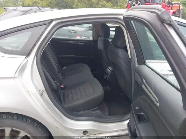 3FA6P0LU3HR234154 2017 FORD FUSION - Image 8