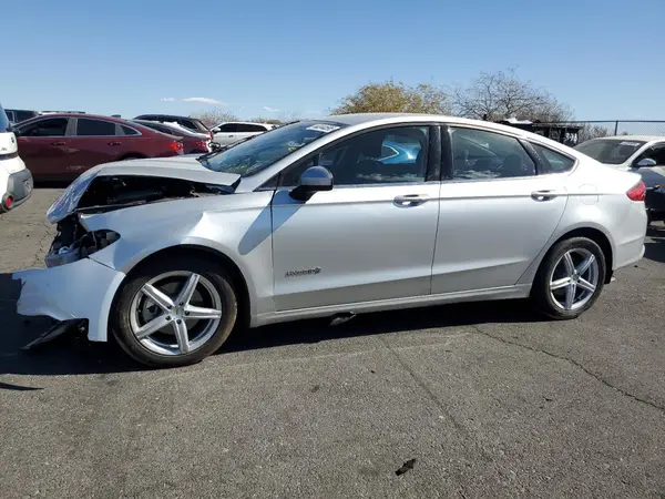3FA6P0LU3HR247762 2017 FORD FUSION - Image 1