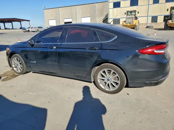 3FA6P0LU3HR267865 2017 FORD FUSION - Image 2