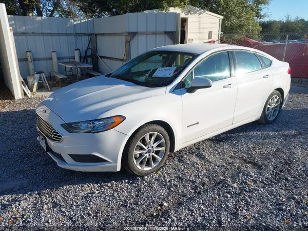 3FA6P0LU3HR295939 2017 FORD FUSION - Image 2