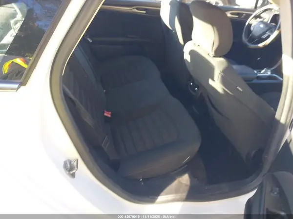 3FA6P0LU3HR295939 2017 FORD FUSION - Image 8