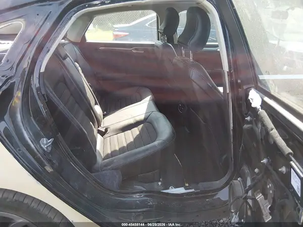 3FA6P0LU3HR300217 2017 FORD FUSION - Image 8