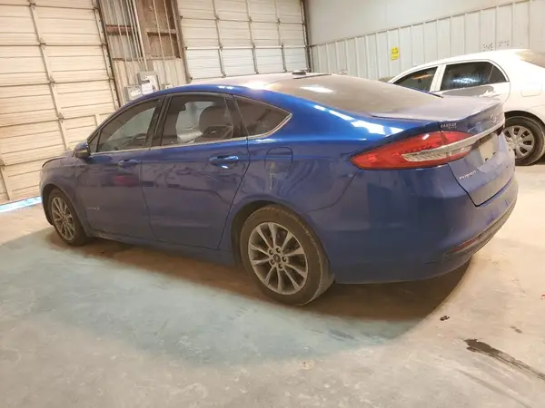 3FA6P0LU3HR300766 2017 FORD FUSION - Image 2