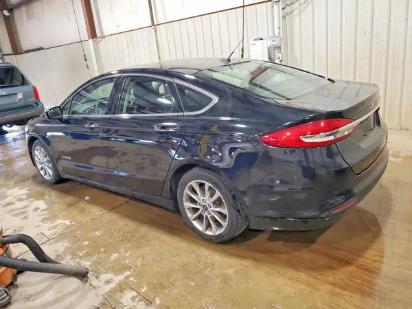 3FA6P0LU3HR303909 2017 FORD FUSION - Image 2