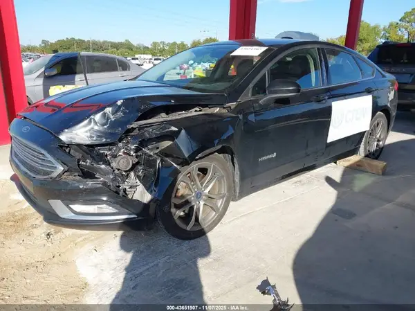 3FA6P0LU3HR314795 2017 FORD FUSION - Image 2