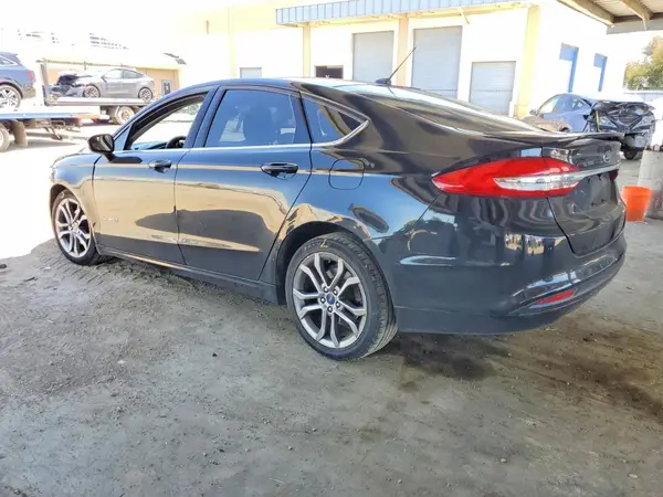 3FA6P0LU3HR315431 2017 FORD FUSION - Image 2