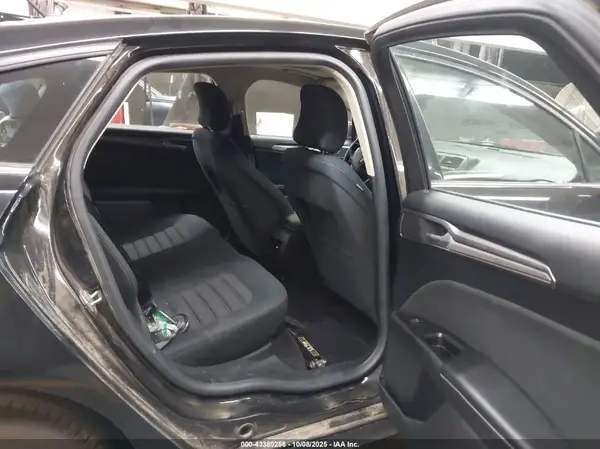 3FA6P0LU3HR316238 2017 FORD FUSION - Image 8