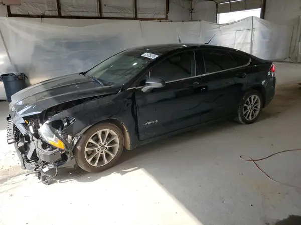 3FA6P0LU3HR318216 2017 FORD FUSION - Image 1