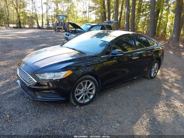 3FA6P0LU3HR319477 2017 FORD FUSION - Image 2