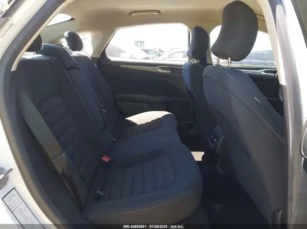 3FA6P0LU3HR326980 2017 FORD FUSION - Image 8